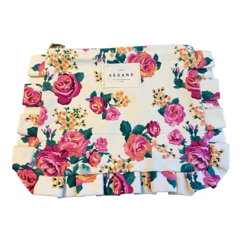 NWOT - Sézane Floral Ruffled Pouch
